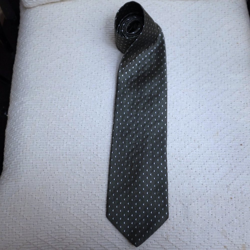 ALFRED SUNG olive green jacquard foulard tie